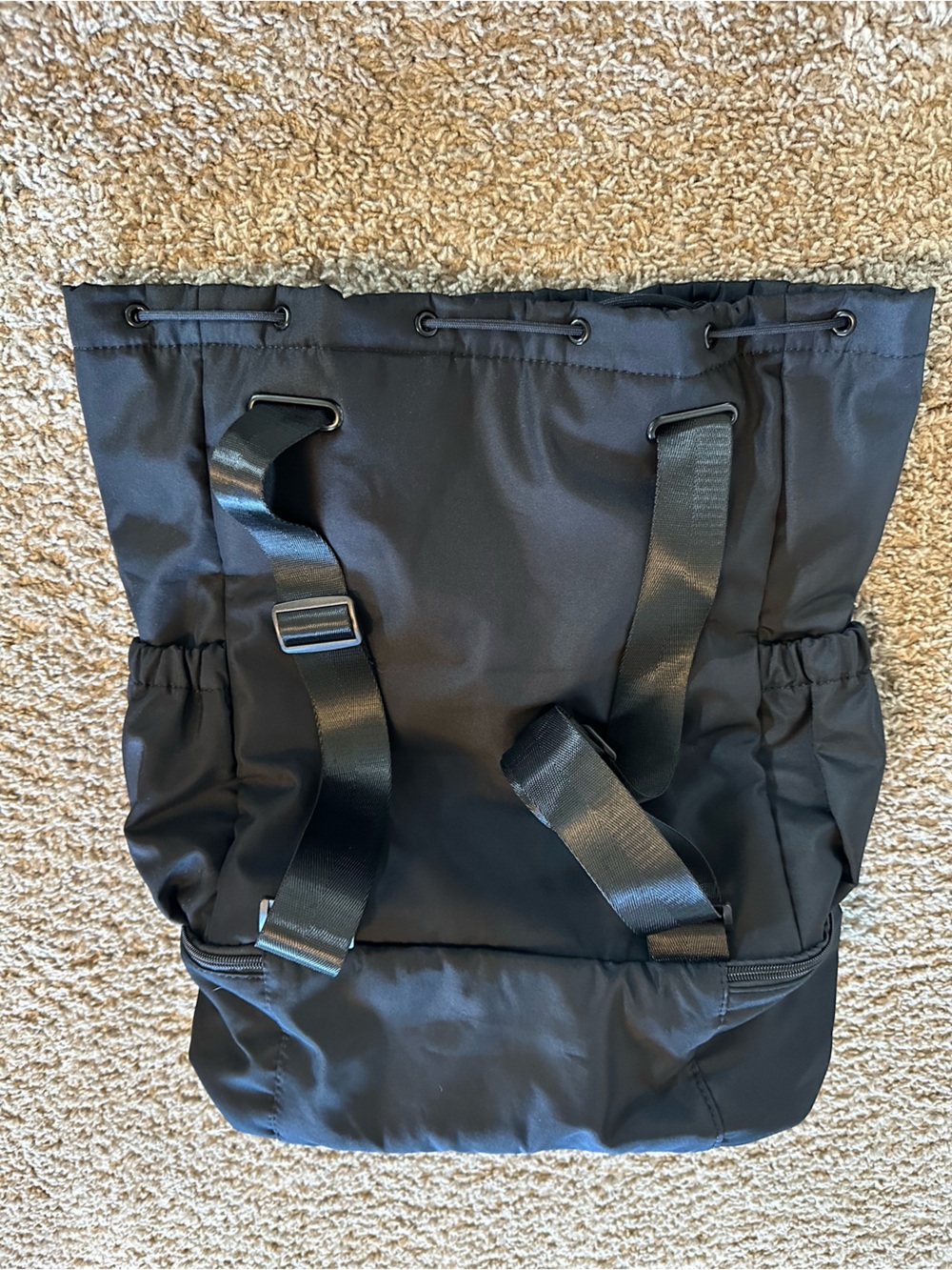 Beyond Yoga Black Convertible Gym Bag - Picture 4 of 10